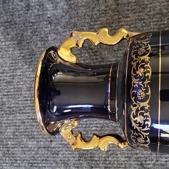 Hand Made in Greece in 24 K Gold Floral Decor Collectible Vase Blue and Gold - Picture 3 of 6